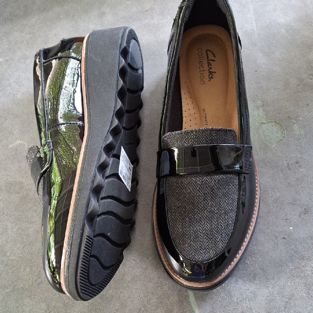 Clarks Black patent leather loafers
